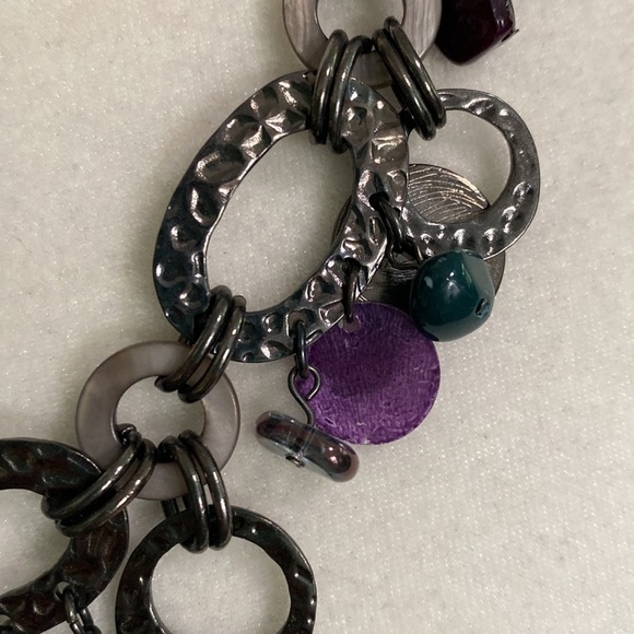 Edgy Gunmetal Hammered Textured Loop Linked Chain Necklace Purple Teal Vintage - Picture 13 of 16